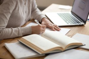 补充文书 supplemental essay